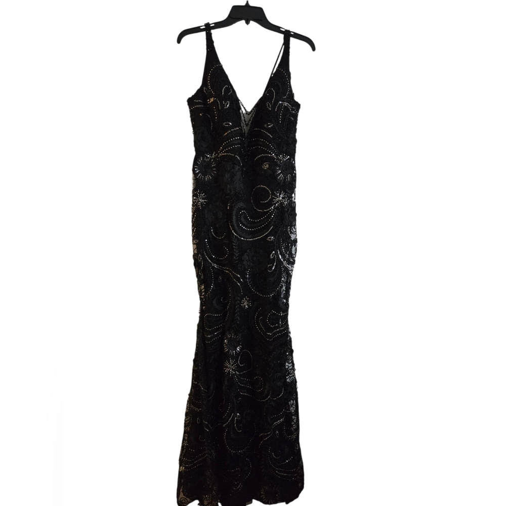 Ellie Wilde Black and Gold Maxi Dress